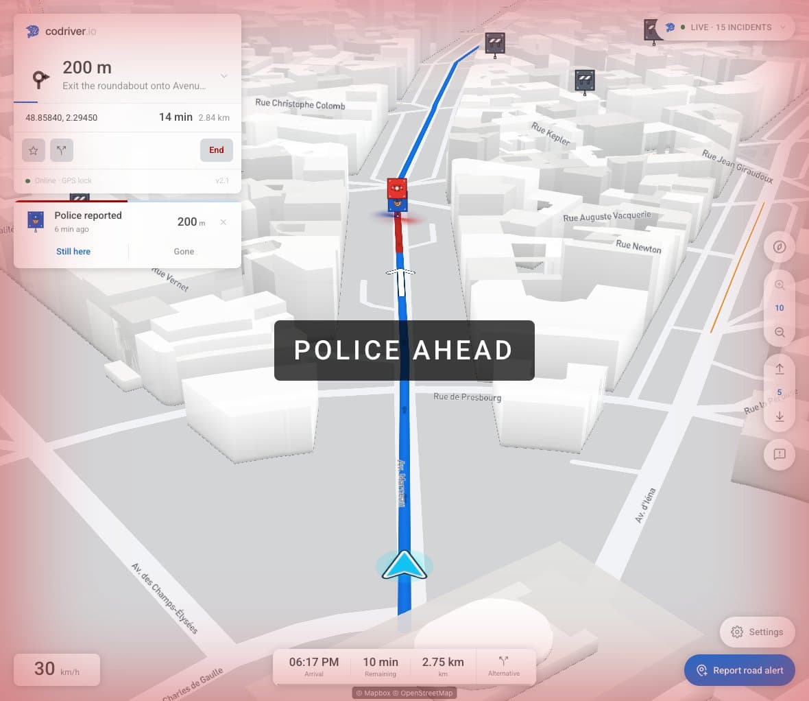 Un signalement de police scénarisé sur l’itinéraire de démonstration, avec un compte à rebours de distance et les boutons Toujours présent et Disparu