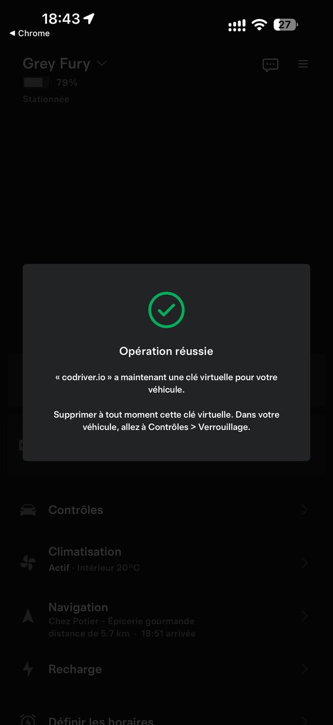 L’application Tesla affichant Opération réussie : codriver.io a maintenant une clé virtuelle pour votre véhicule